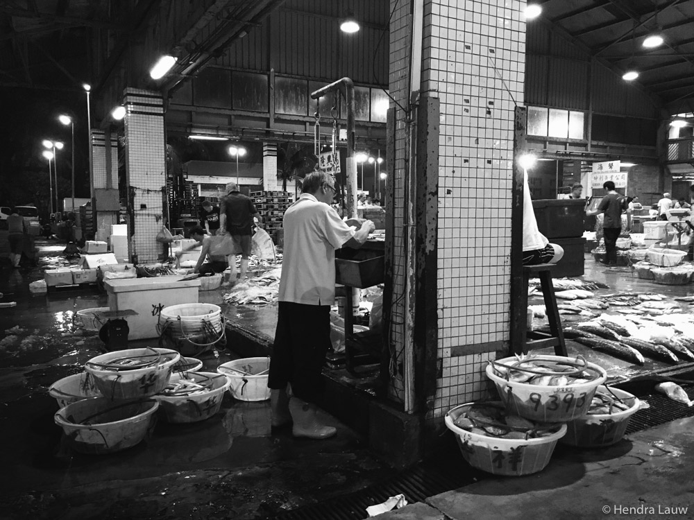 Jurong Fishery Port by Hendra Lauw