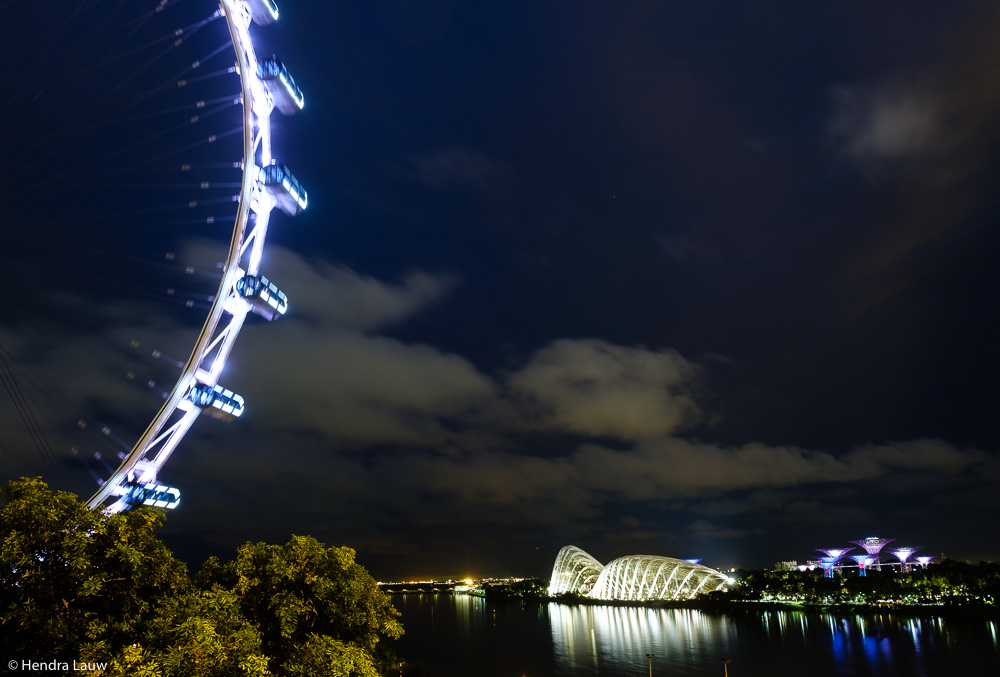 Singapore Marina Bay with the Flyer and Gardens by the Bay in 2017