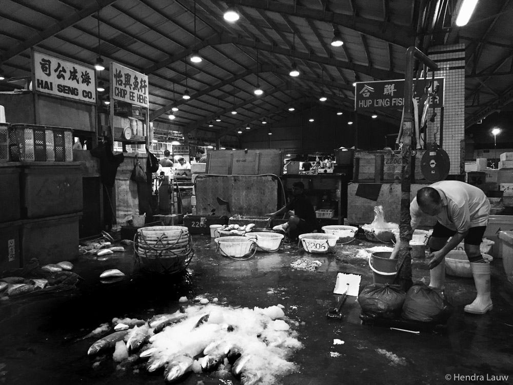 Jurong Fishery Port by Hendra Lauw