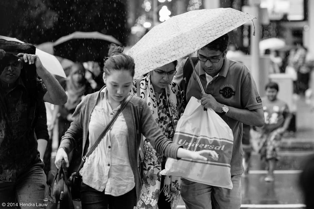 Hendra Lauw - Street Photography