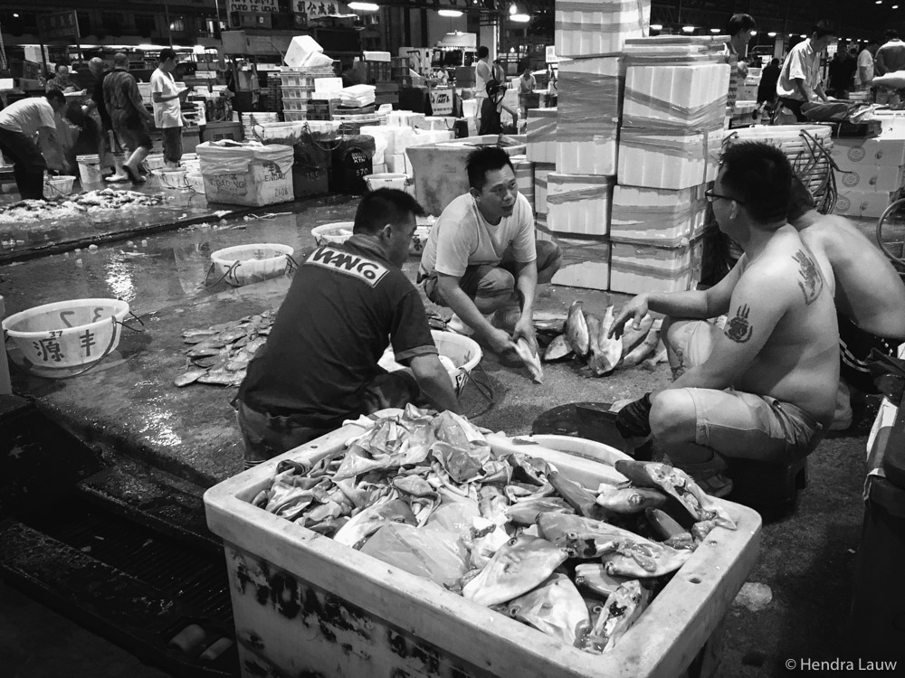 Jurong Fishery Port by Hendra Lauw