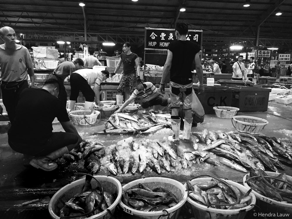 Jurong Fishery Port by Hendra Lauw