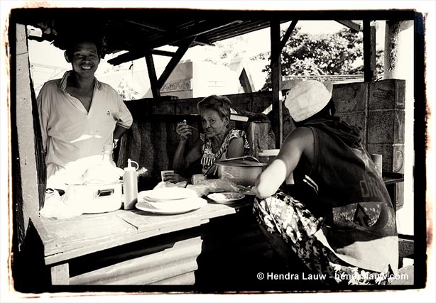 Selling food at the Manila North Cemetery